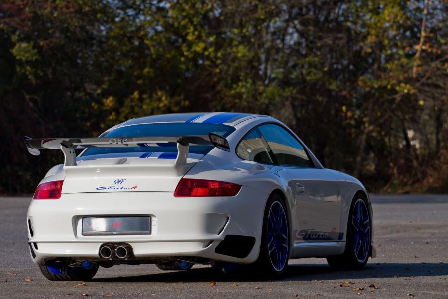  Porsche 911 GTurbo R by 9ff 2012 года  (фото 17 из 30)